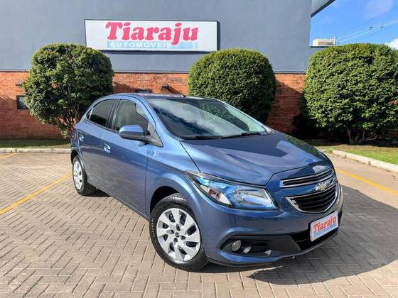 CHEVROLET ONIX 1.4 MPFI LT 8V FLEX 4P MANUAL